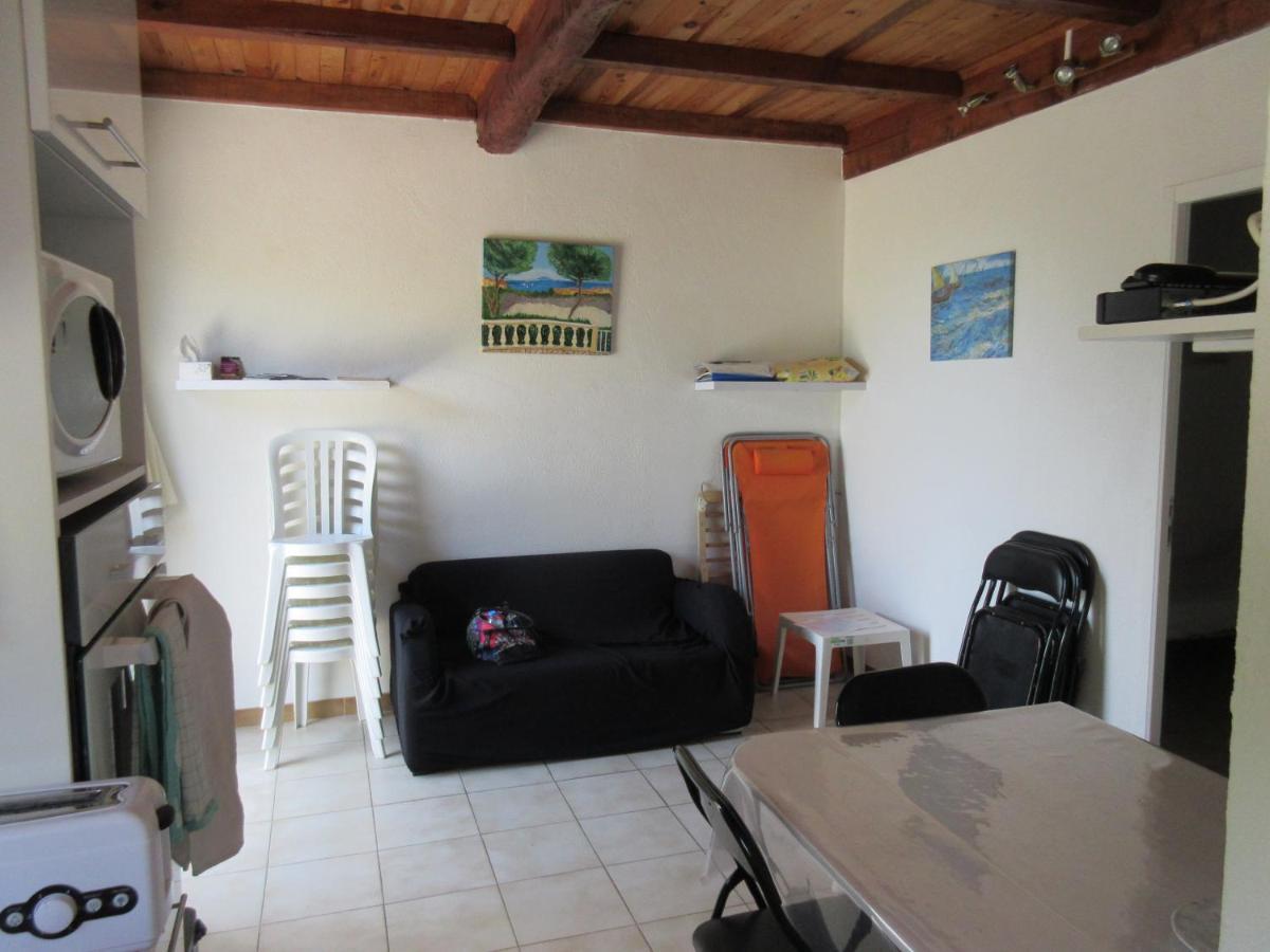 Apart Climatise T3 St Pierre La Mer 1 Er Etage, 4 Pers Fleury  Exterior foto