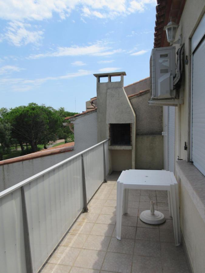 Apart Climatise T3 St Pierre La Mer 1 Er Etage, 4 Pers Fleury  Exterior foto